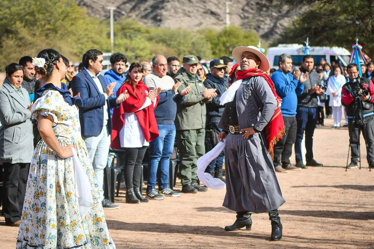 Acto de Guemes en Tinogasta - 07