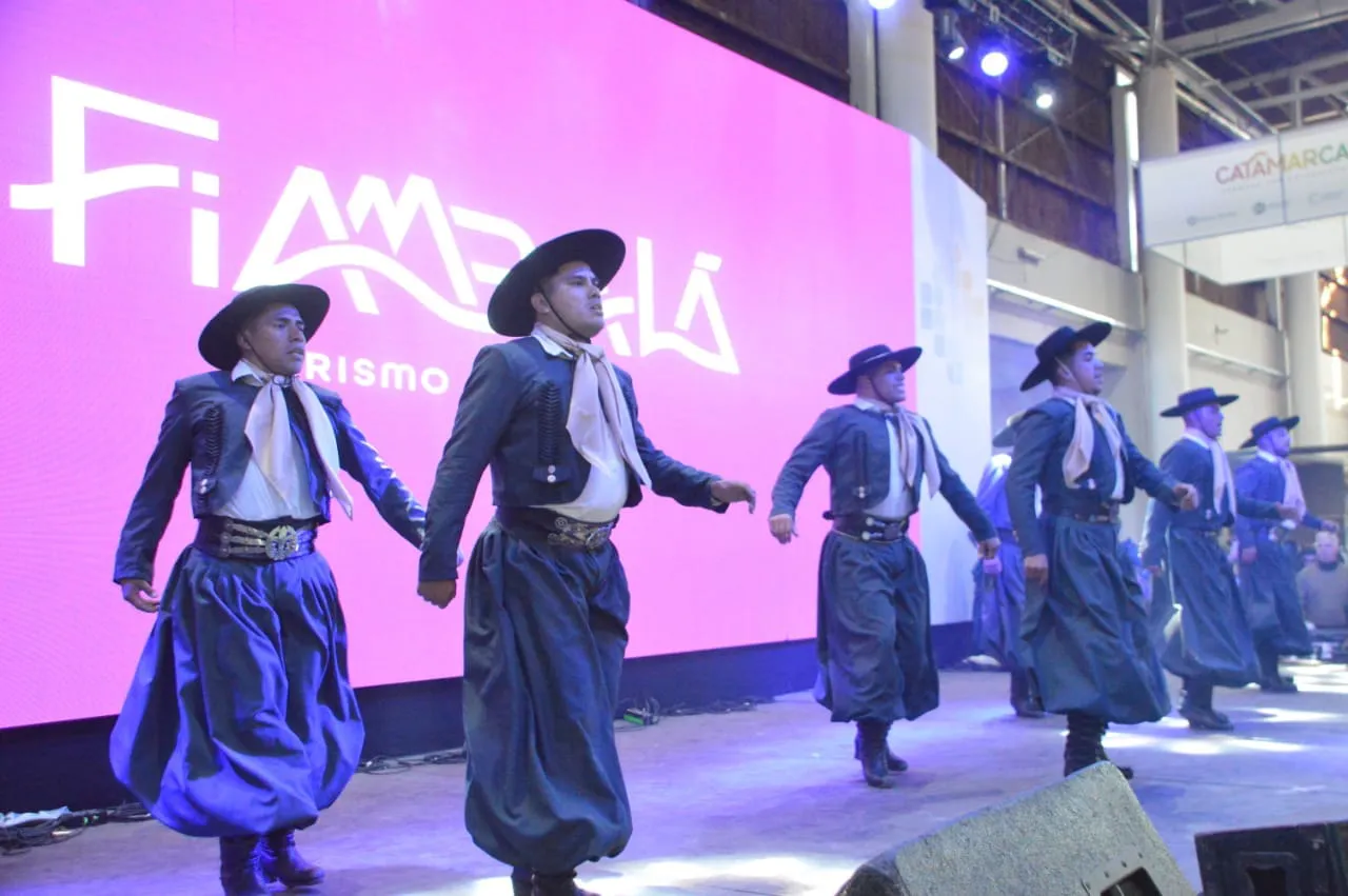 Presentacion Fiambala en la Fiesta del Poncho - 38