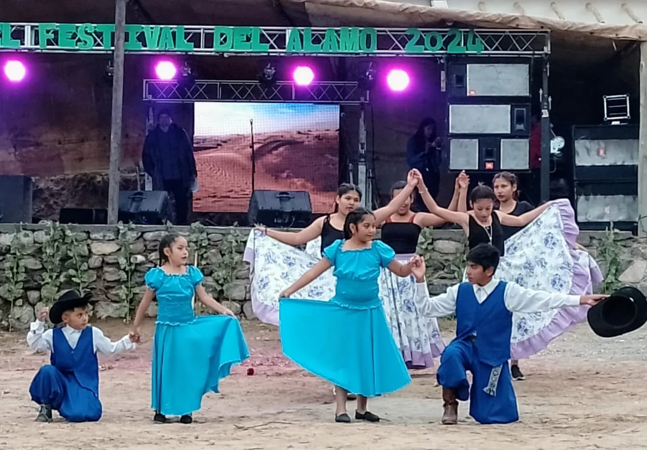Inicio Festival del Alamo - Mesada de Zarate - 03
