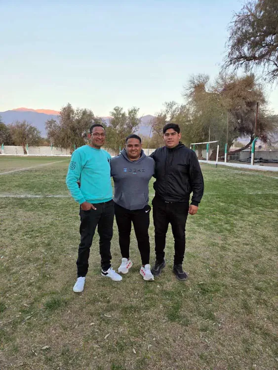 Reunion en Defensores con candidatos de la UCR - 04