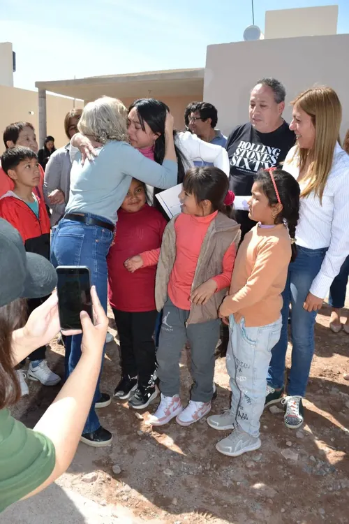 Entrega de Viviendas - 16