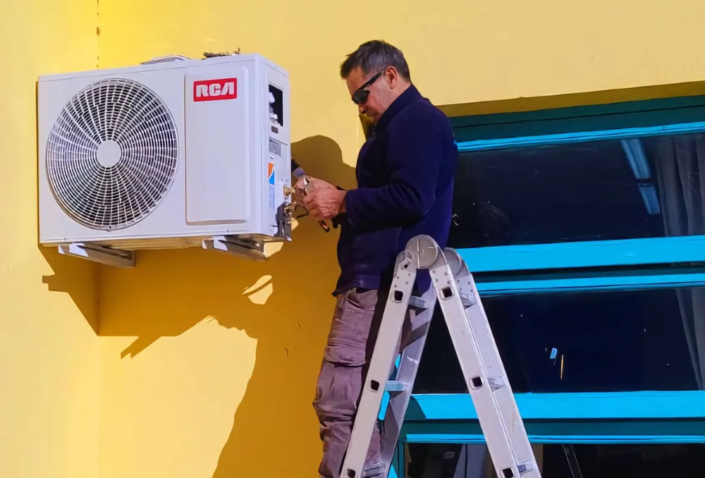 Instalacion de Aire en Escuela de San Pedro - 02