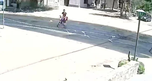 Motociclista Irresponsable - 01