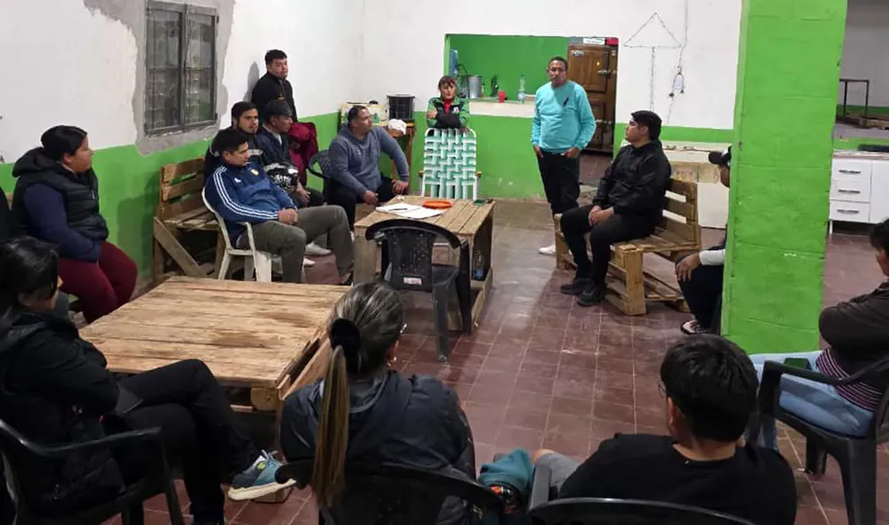 Reunion en Defensores con candidatos de la UCR - 01