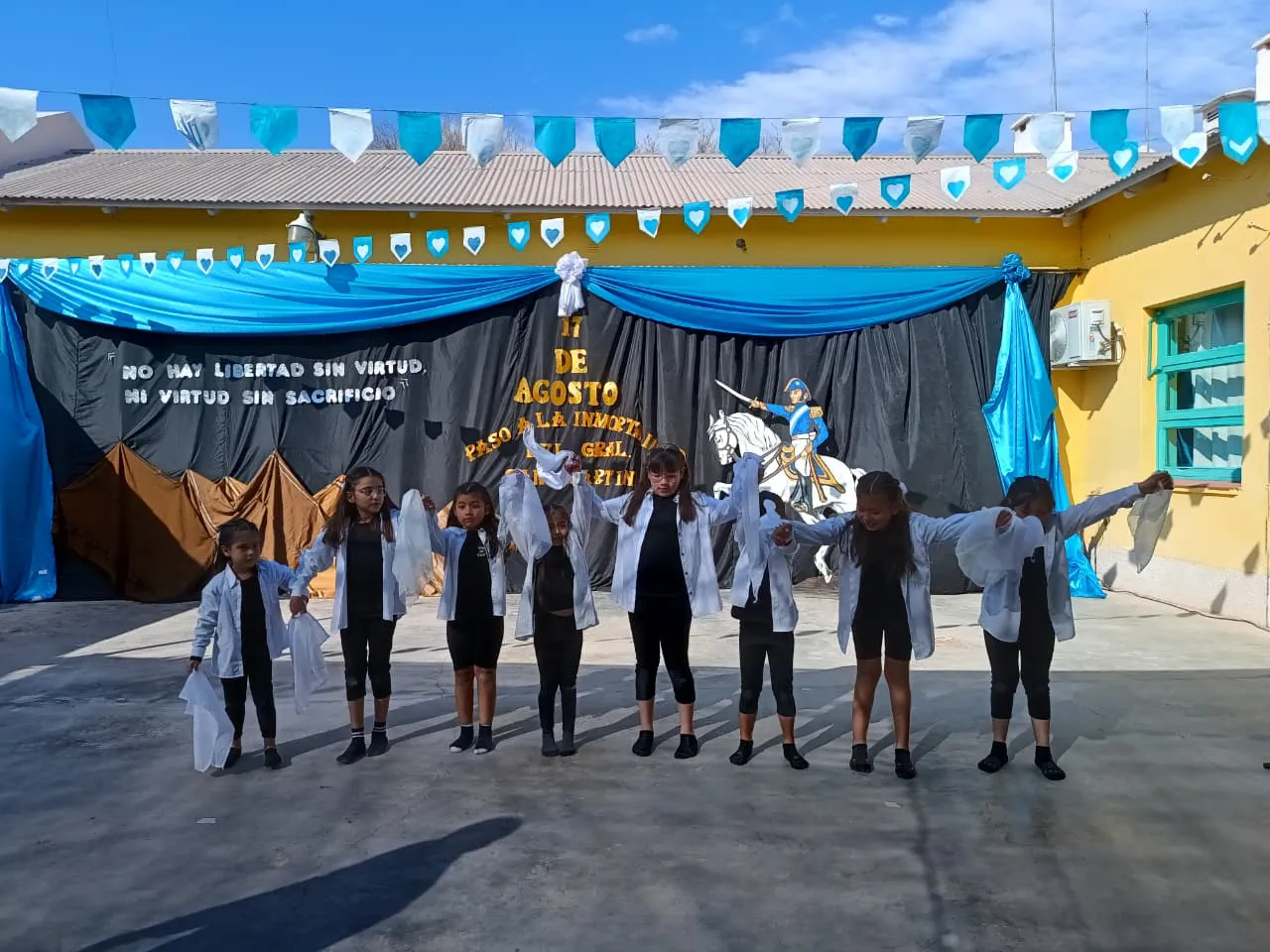 Acto 17 de agosto barrio San Pedro - (29)