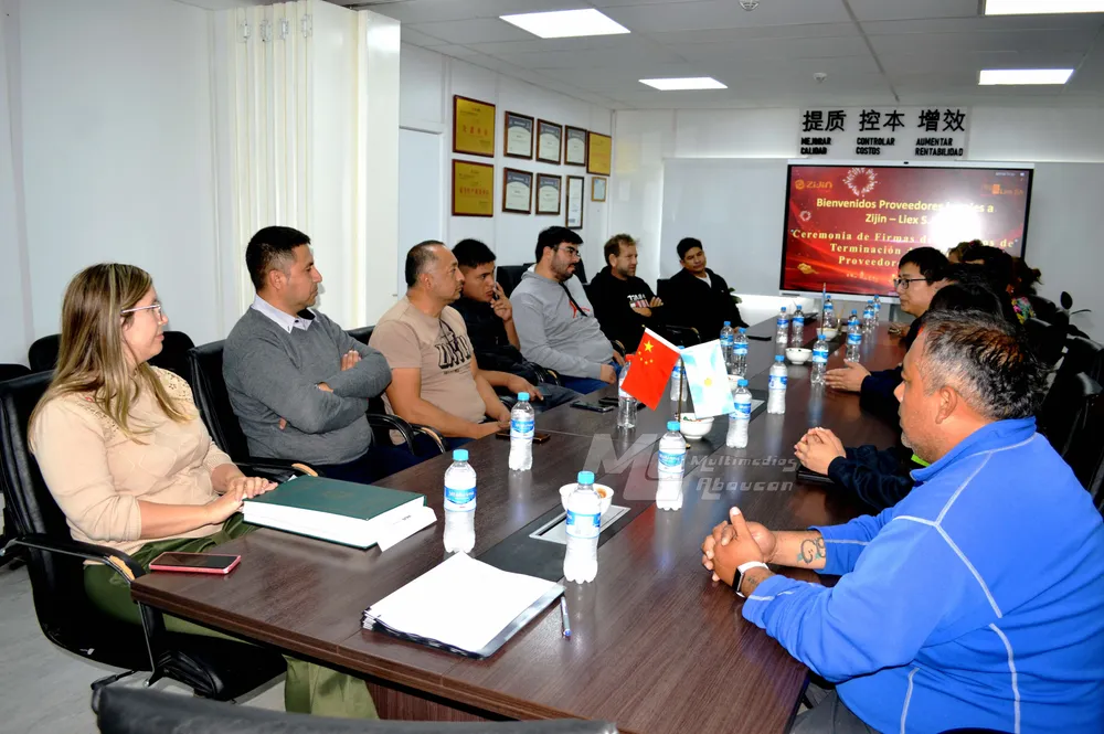 Firma de Acuerdos - Zijin - Liex - 03