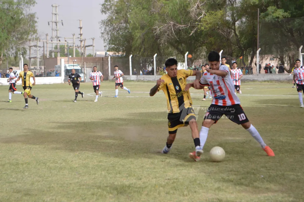 Peñarol - Gral.Navarro - 06