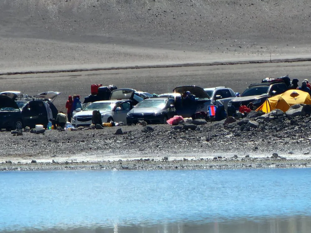 Denuncia a Turistas - 01